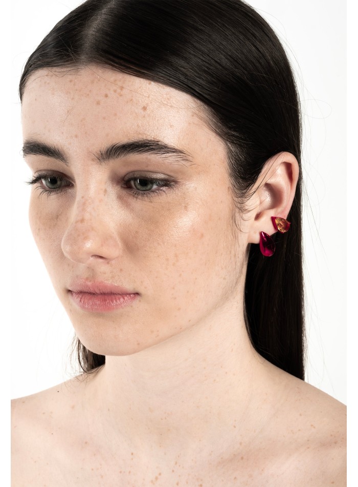 Pendientes fucsia con circonita