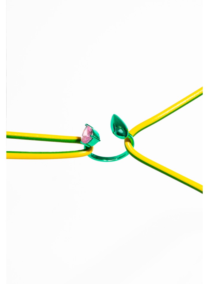 Anillo verde con circonita