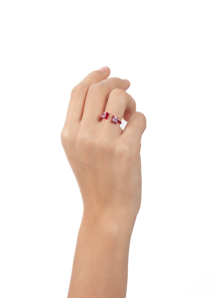 Togusa Fuchsia Ring