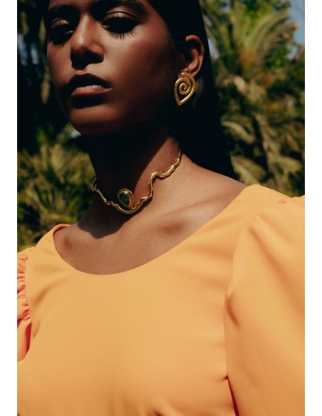 Gold Choker with Gray Semiprecious Stone - Gratitude