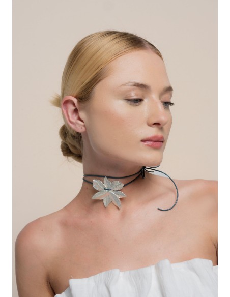 Collier fleur de lotus argenté
