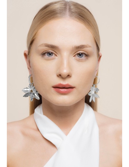 Silver plated flower-shaped hoop earrings