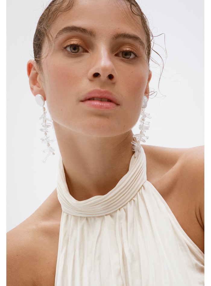 Longues boucles d'oreilles avec cristaux de roche