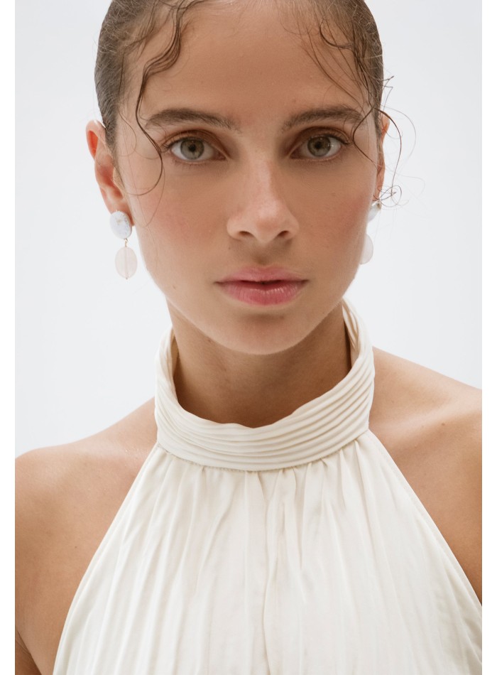 Pendientes con perlas y cuarzo rosa