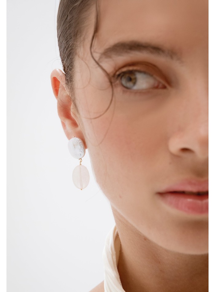 Pendientes con perlas y cuarzo rosa