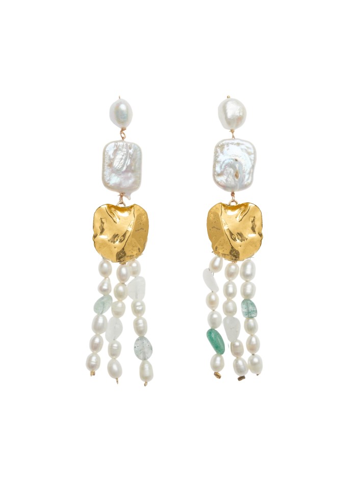 Long earrings with aguadulce pearls