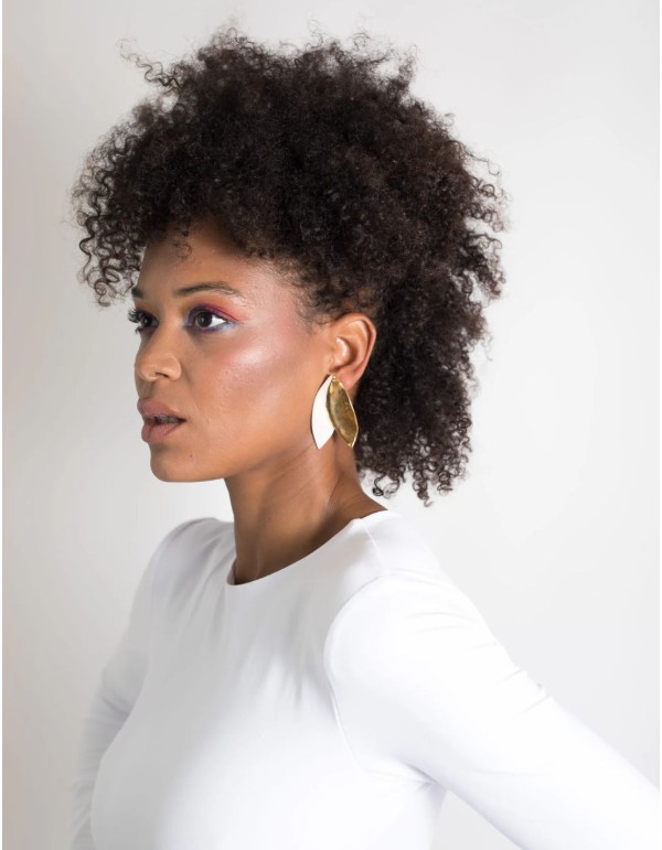 Pendientes de fiesta de cerámica en forma de hoja