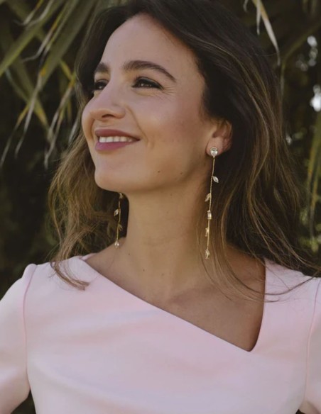 Pendientes largos con mini hojas de circonitas