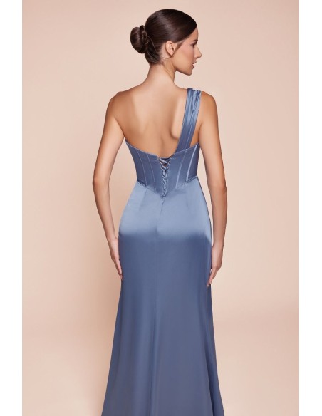 Vestido de fiesta largo de satén con escote corazón