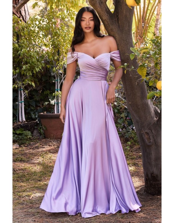 Vestido de fiesta largo de satén con escote corazón  lavanda