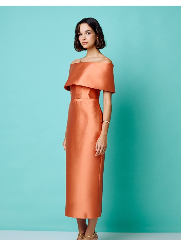 Robe de soirée midi avec encolure bandeau pêche