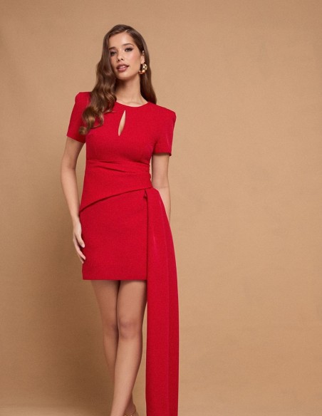 Robe de soirée rouge courte avec manches courtes et écharpe sur le côté
