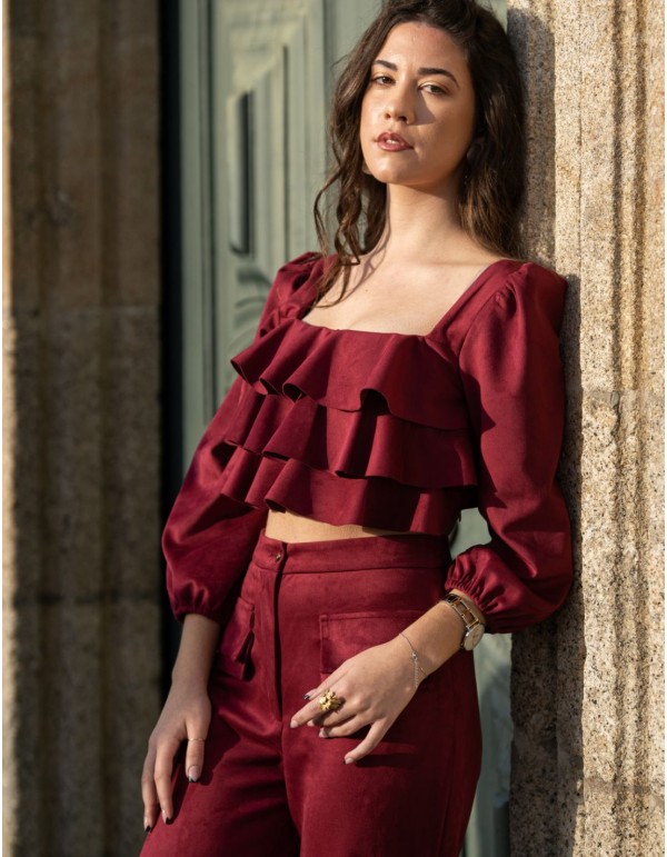 Tenue de soirée avec pantalon long et haut à volants