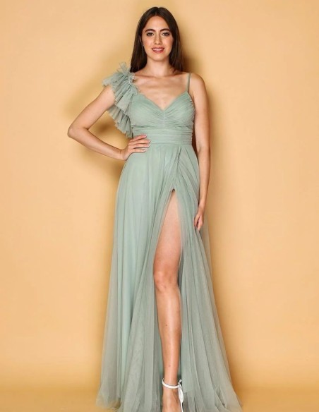 Long tulle dress with decorated shoulder for guest - Sandra Barneda