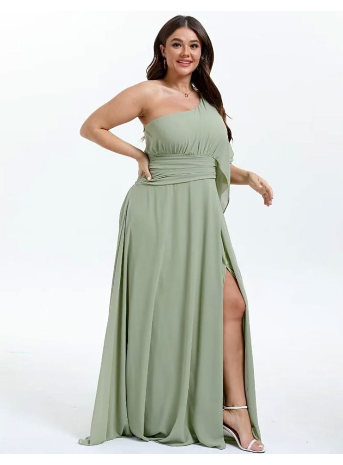 Robe de soirée longue avec encolure asymétrique...