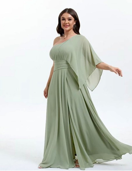 Robe de soirée longue avec encolure asymétrique en mousseline de soie