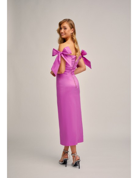 Robe midi Violet en taffetas élastique avec manches en dentelle