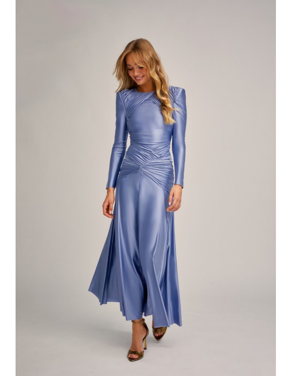 Robe midi bleu métallisé avec jupe drapée et cape 2
