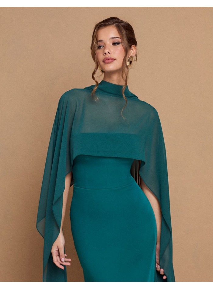 Vestido largo palabra de honor con capa verde esmeralda para invitada de boda