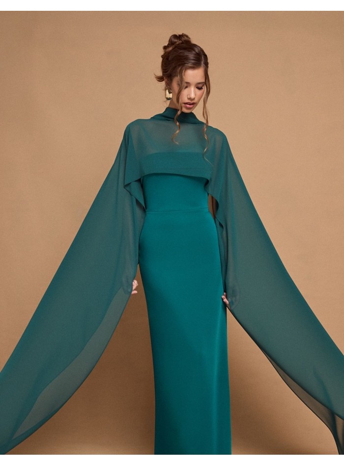Strapless long dress with emerald green cape