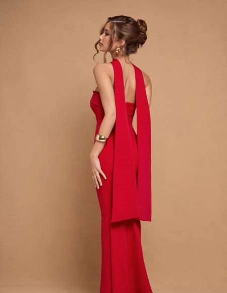 Vestido largo de fiesta rojo palabra de honor con fular