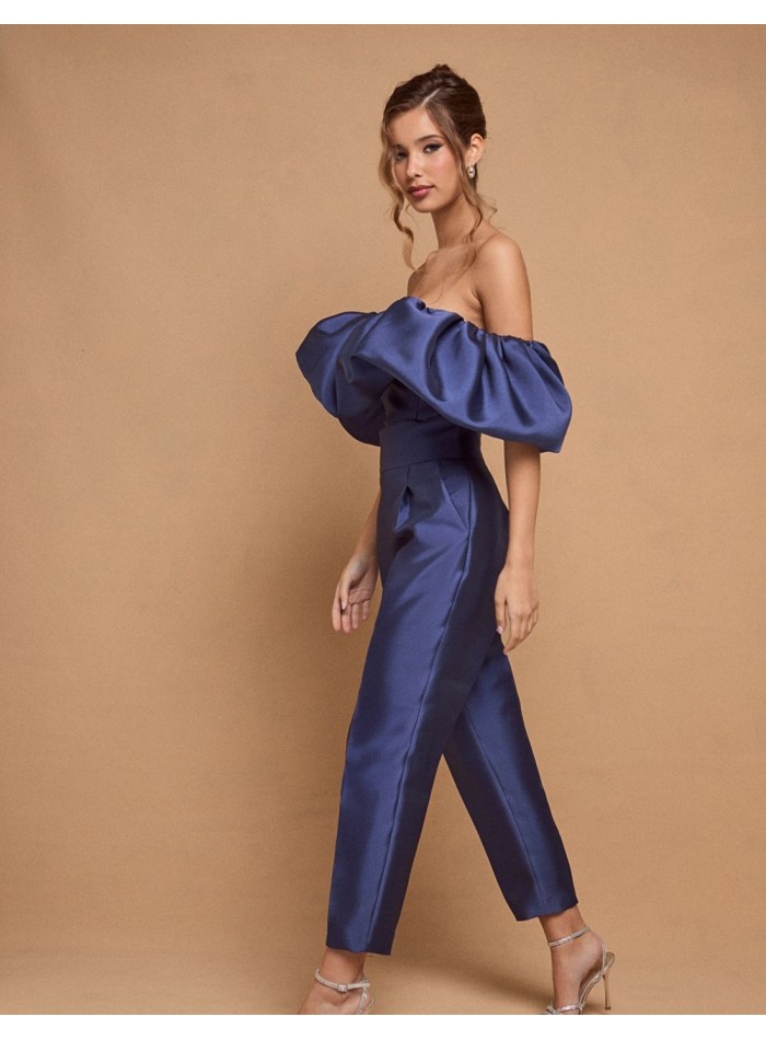 Straight long blue party pants with high rise