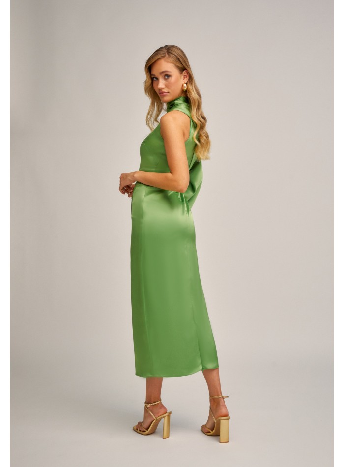 Vestido midi asimétrico verde manzana con manga abullonada para invitada de boda