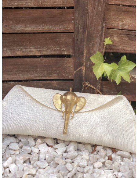 Sac en raphia avec fermoir éléphant en bronze