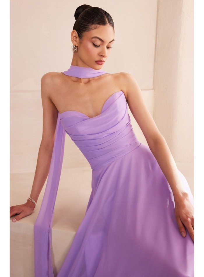 Robe d'invité longue et sans bretelles avec...