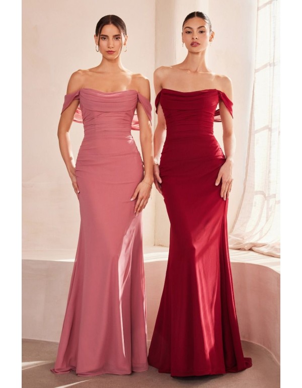 Robe de soirée longue avec encolure bandeau drapée