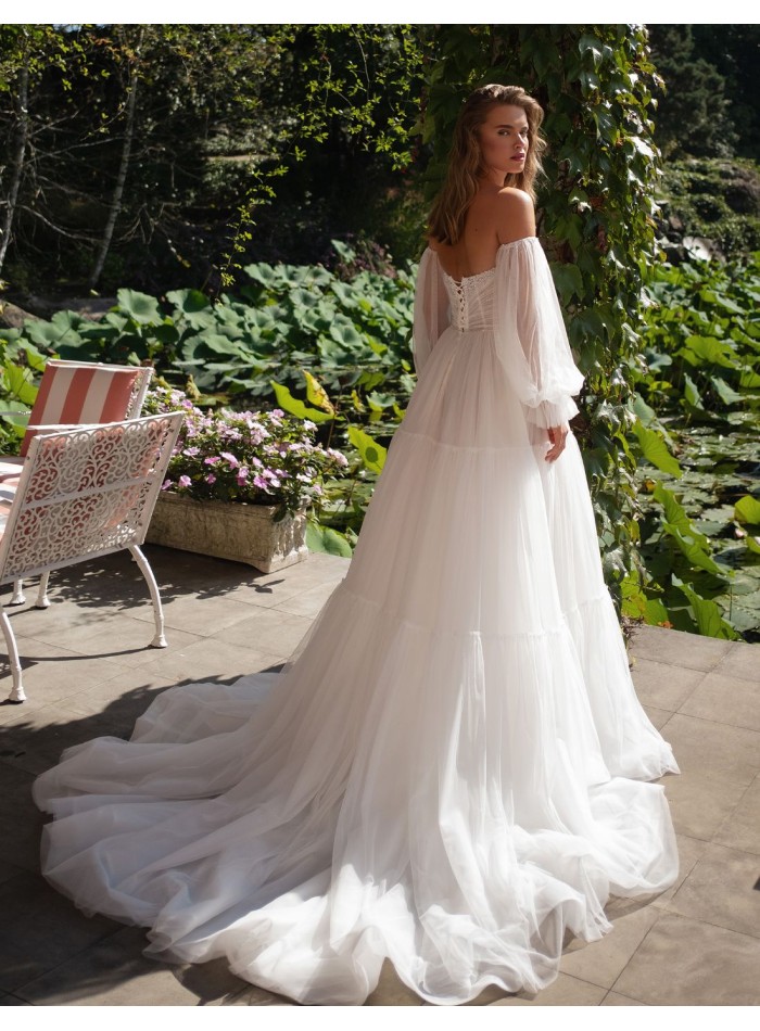 Vestido de novia largo con corsé con mangas desmontables