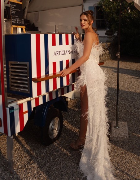 Vestido de novia marfil con espalda abierta