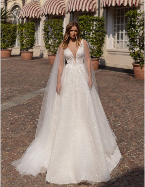 Ivory A-line wedding dress with V-neckline, lace and... 2