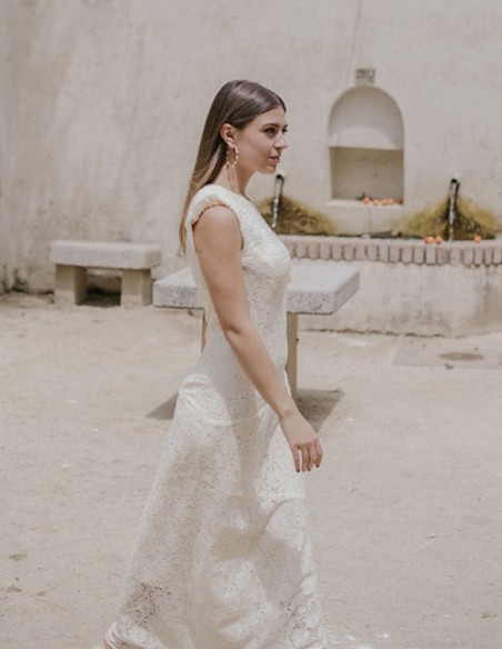 Robe midi blanc cassé avec épaulettes