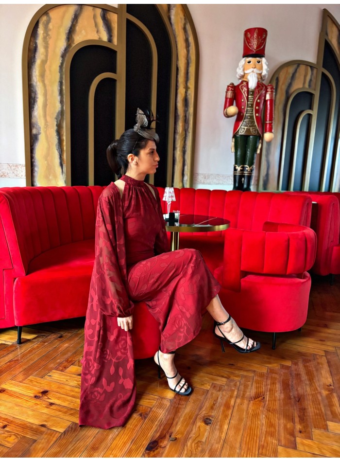 Casquete de fiesta plisado de sinamay con plumas y velo para bodas de mañana