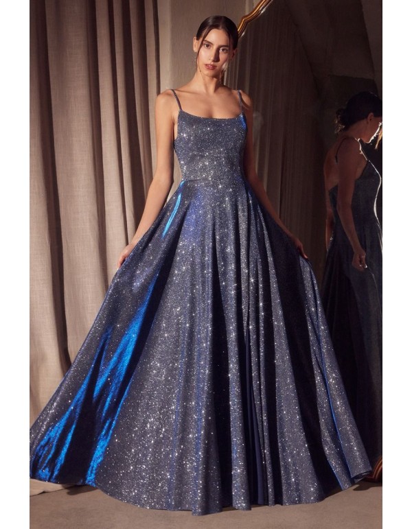 Robe d'invité longue, coupe empire, jupe complète