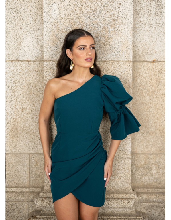Short green dress with asymmetrical neckline 2