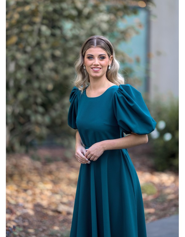Robe midi verte à manches bouffantes 2