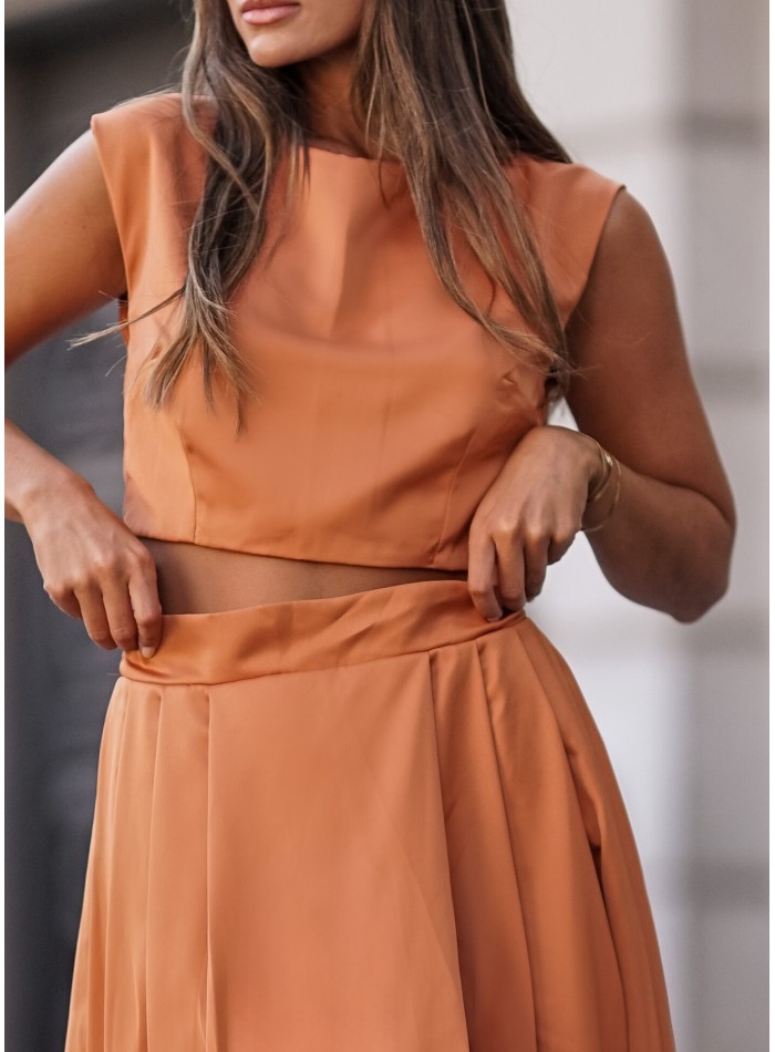 Falda larga terracota forrada con cierre invisible para graduaciones