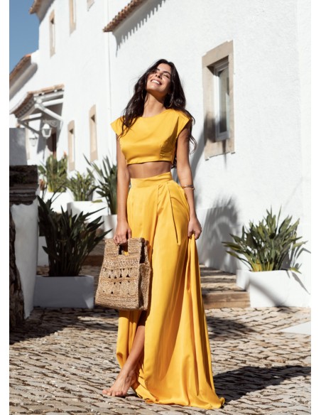 Yellow crop top with round neckline