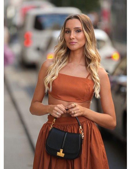 Top corto de fiesta terracota con tirantes para eventos especiales