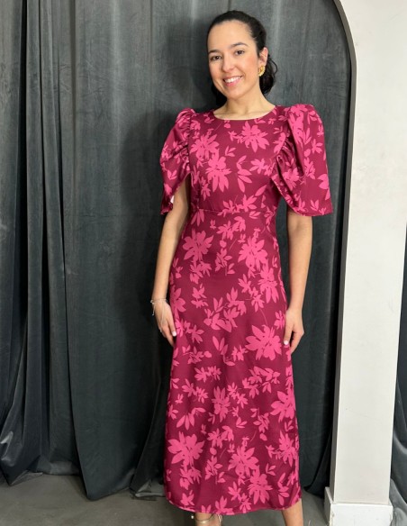 Vestido de invitada midi estampado con manga abullonada
