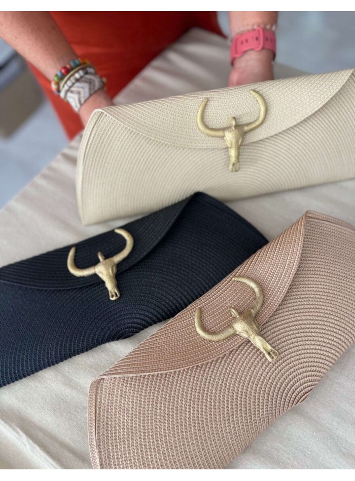 Sac en raphia avec fermoir en bronze