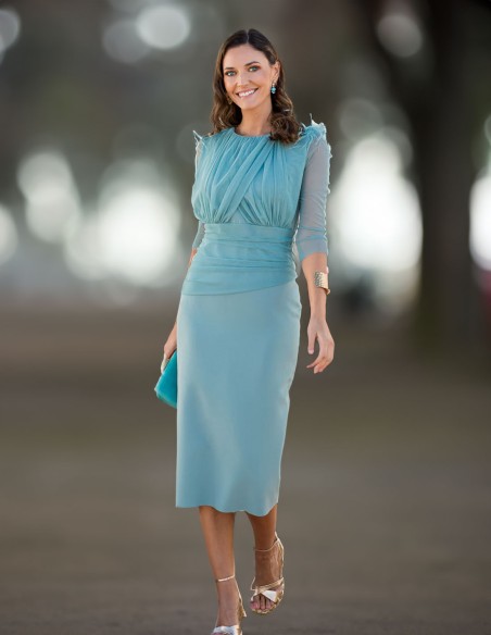 Vestido midi drapeado con manga francesa para mama comunión e invitada boda
