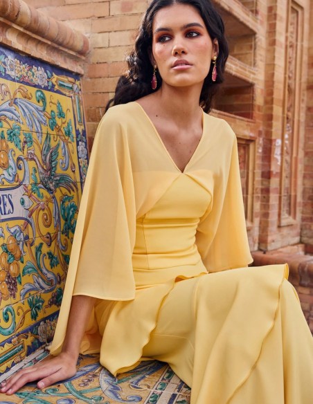 Top escote palabra de honor con fular de gasa multiposición para invitada