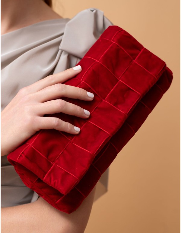 Red handbag in intertwined velvet 2