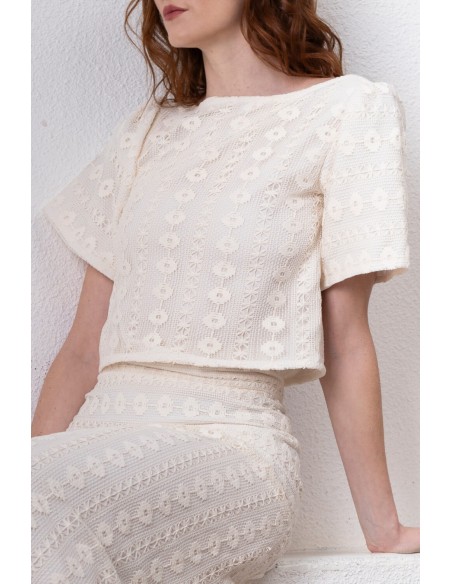 Ivory macramé top with short sleeves