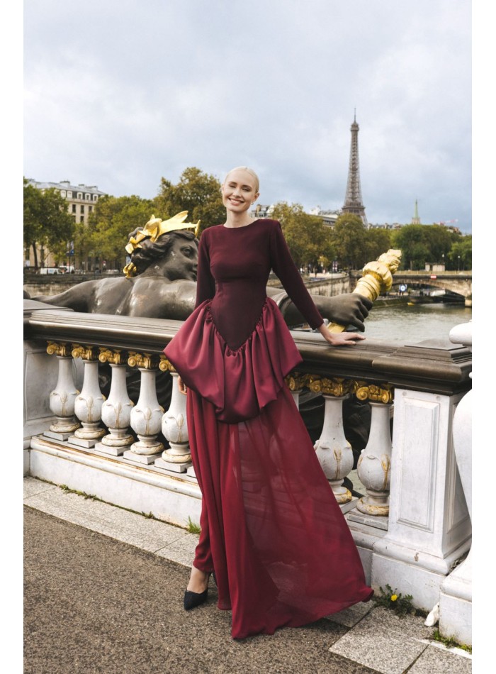 Longue robe bordeaux avec jupe amovible en...