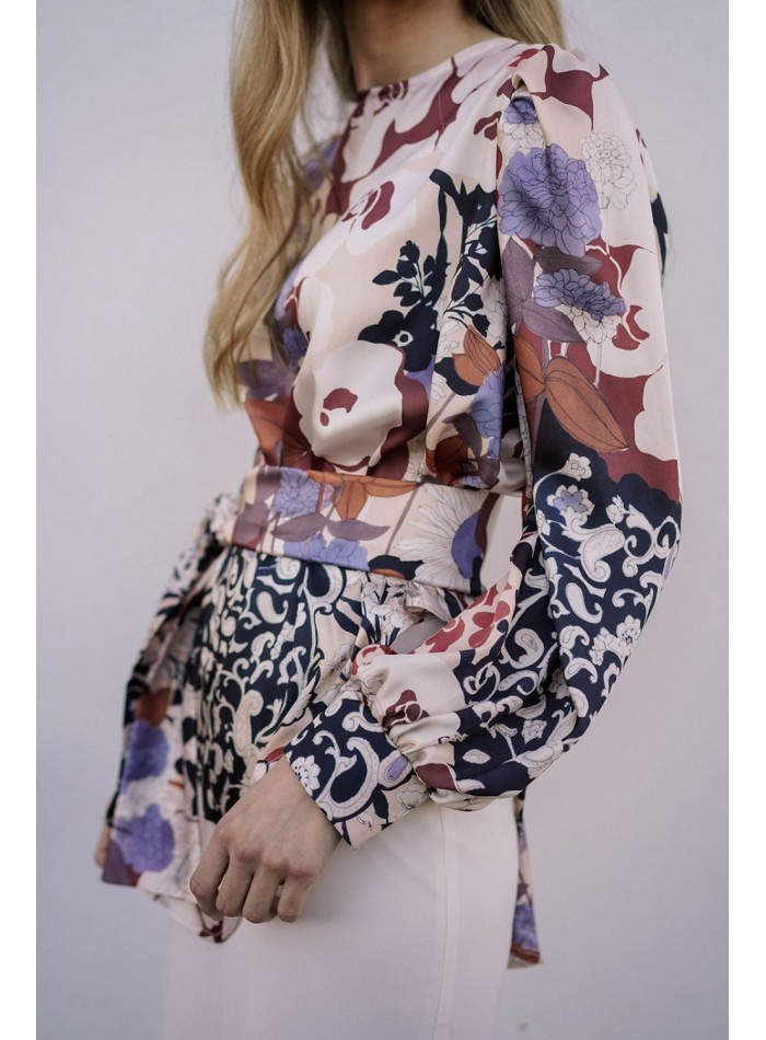 Top imprimé de style blouse avec ourlet...