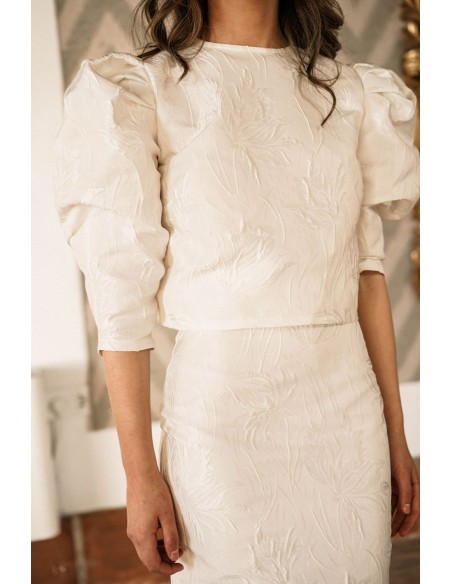 Ecru brocade top with puffed sleeves